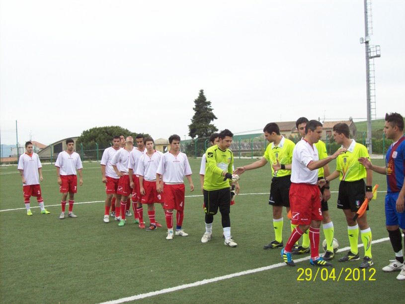 Saluto della Mondelliana.jpg